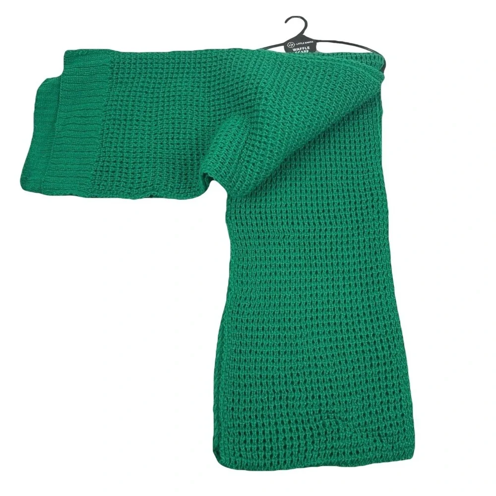 Little Earth Oregon Ducks Scarf Unisex OS Green Waffle Knit Embroidered Logo